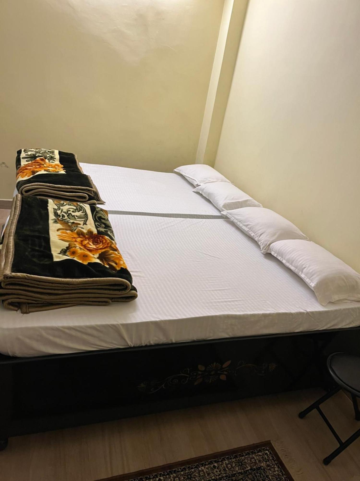 Incredible Banaras Inn Varanasi Dış mekan fotoğraf